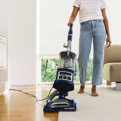 Aspirador de Pó Shark Navigator Lift-Away Deluxe NV360 – Potência Máxima para uma Limpeza Profunda