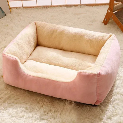 Caminha Peluciada para cães e gatos